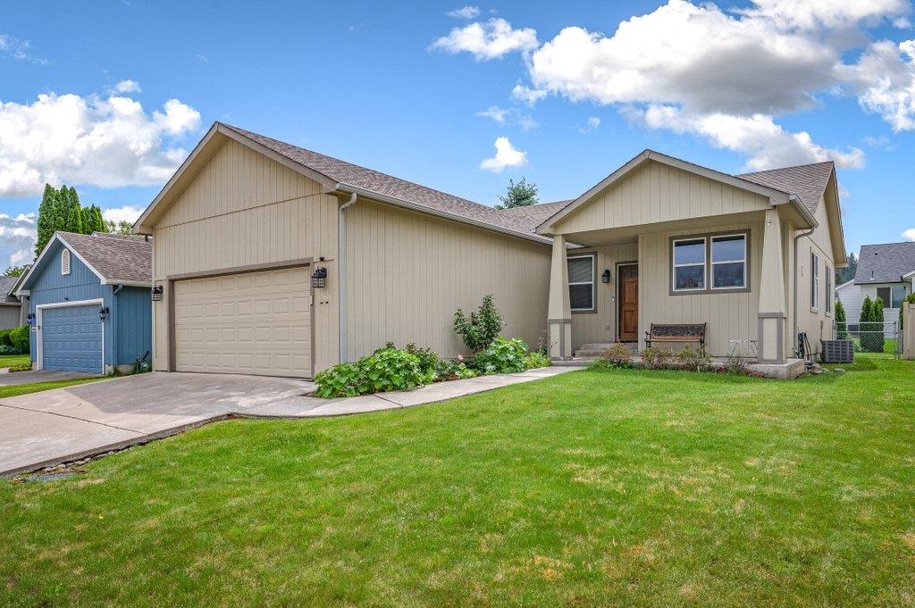 17604 E 3rd Ln - Photo 1