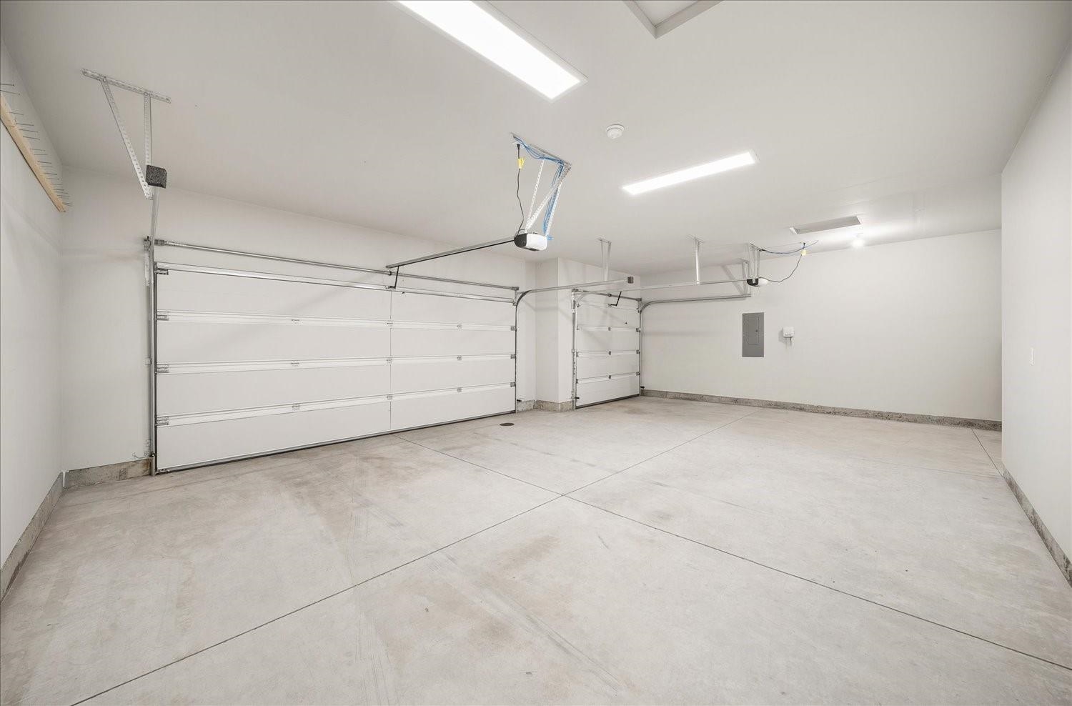 8406 W Red Ave - Photo 5