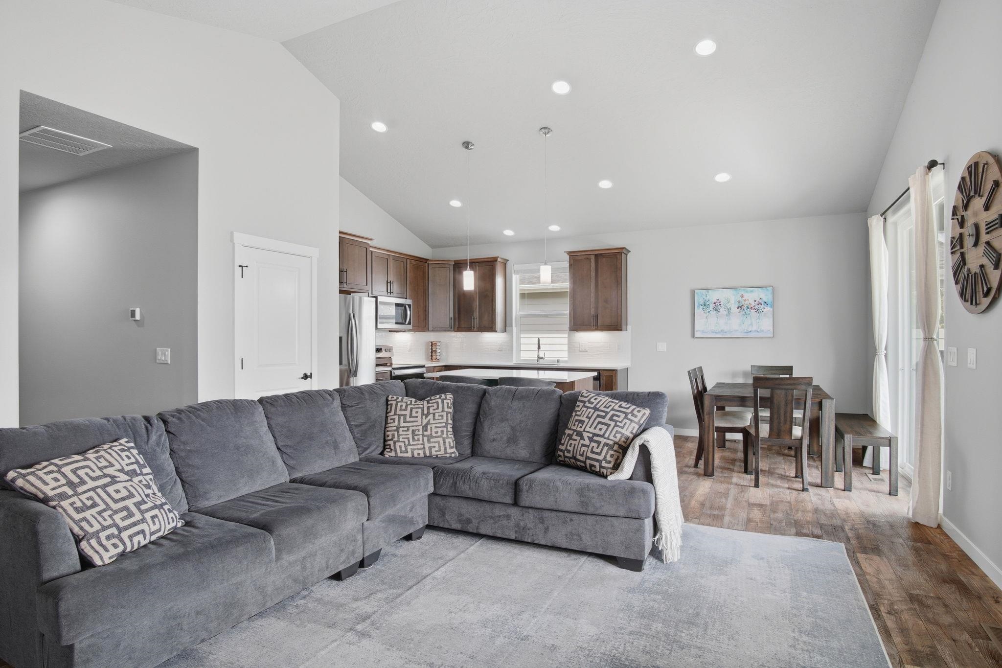 1754 N Hood River Rd - Photo 25