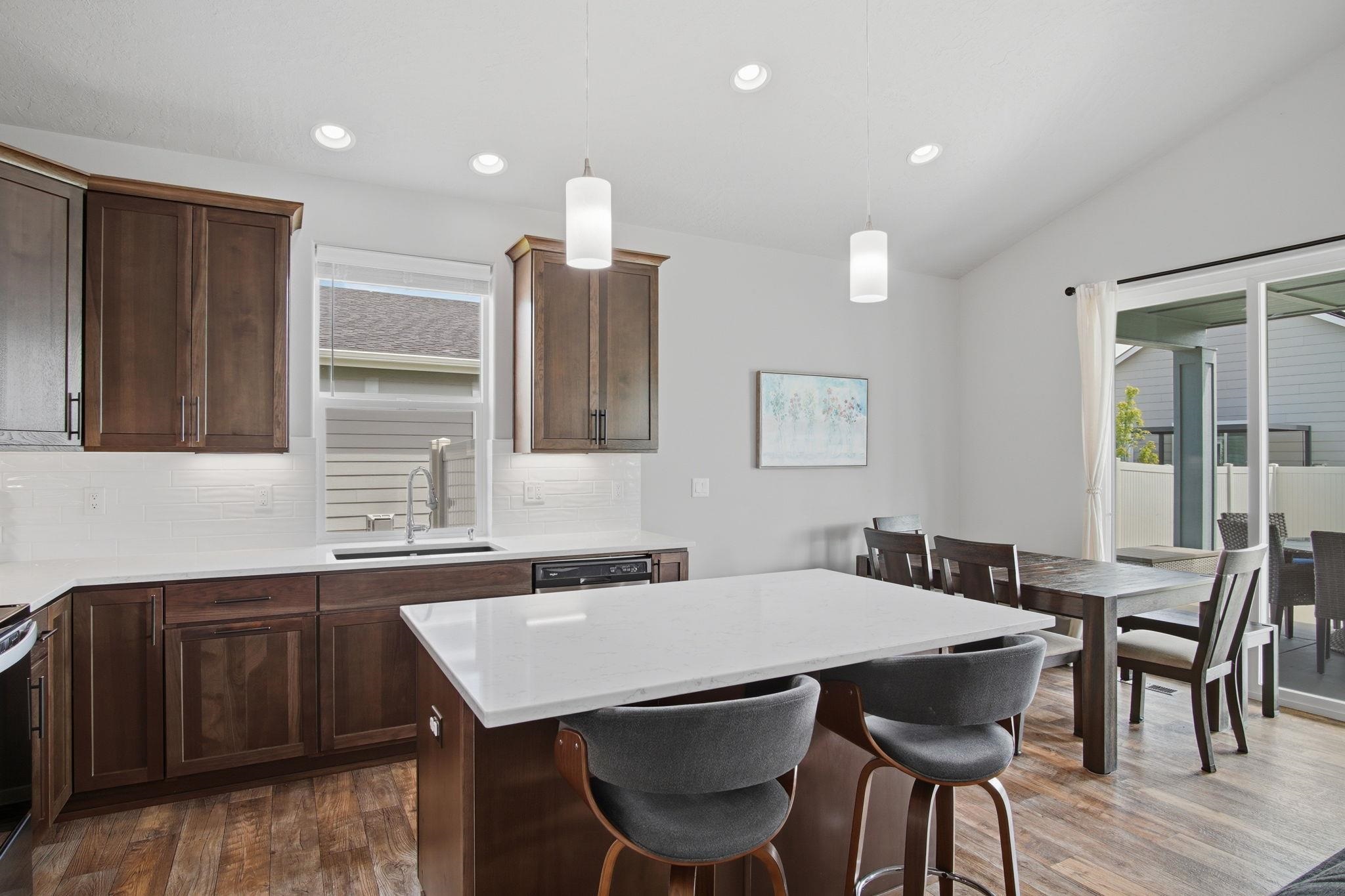 1754 N Hood River Rd - Photo 8