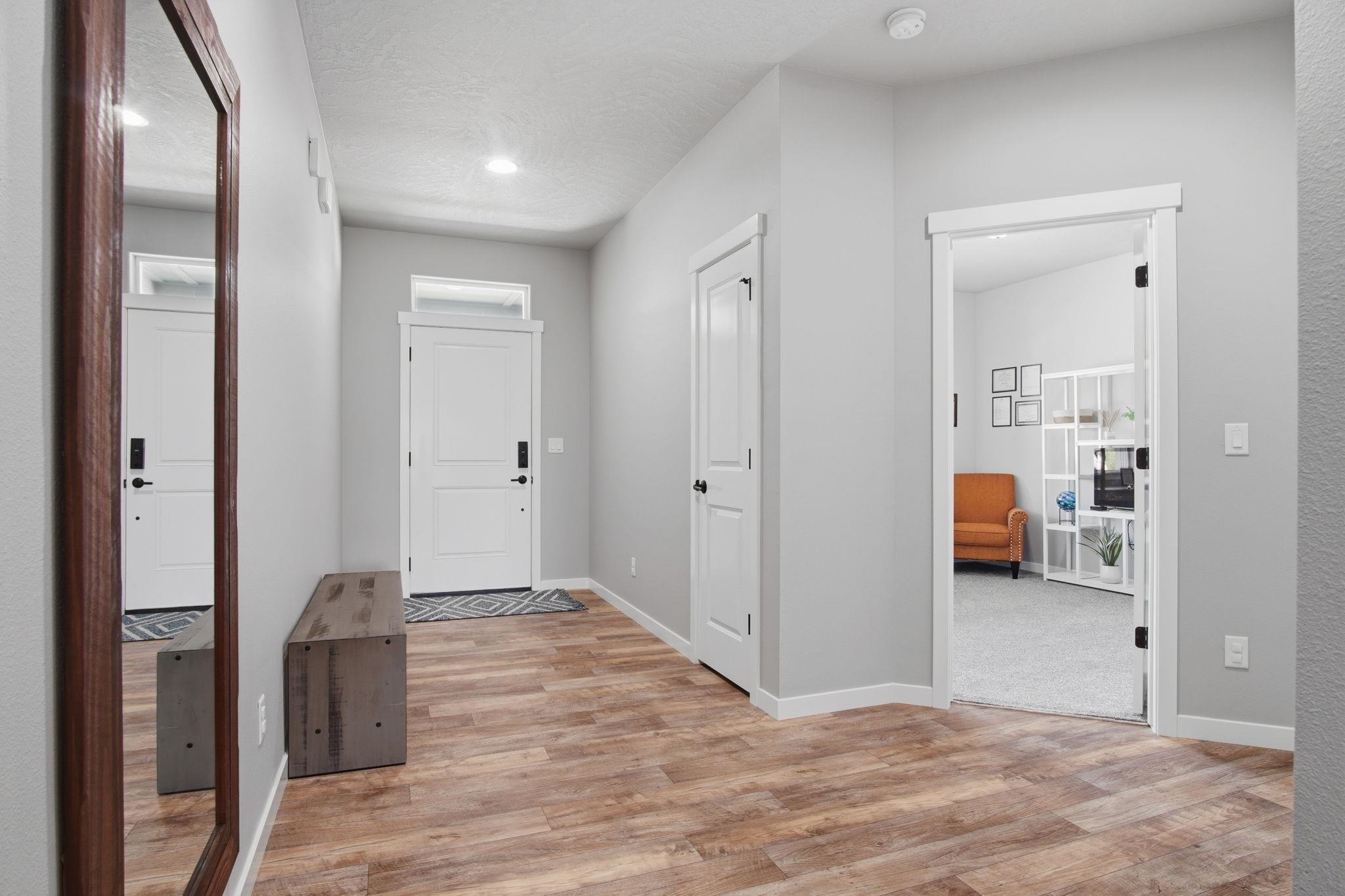 1754 N Hood River Rd - Photo 23