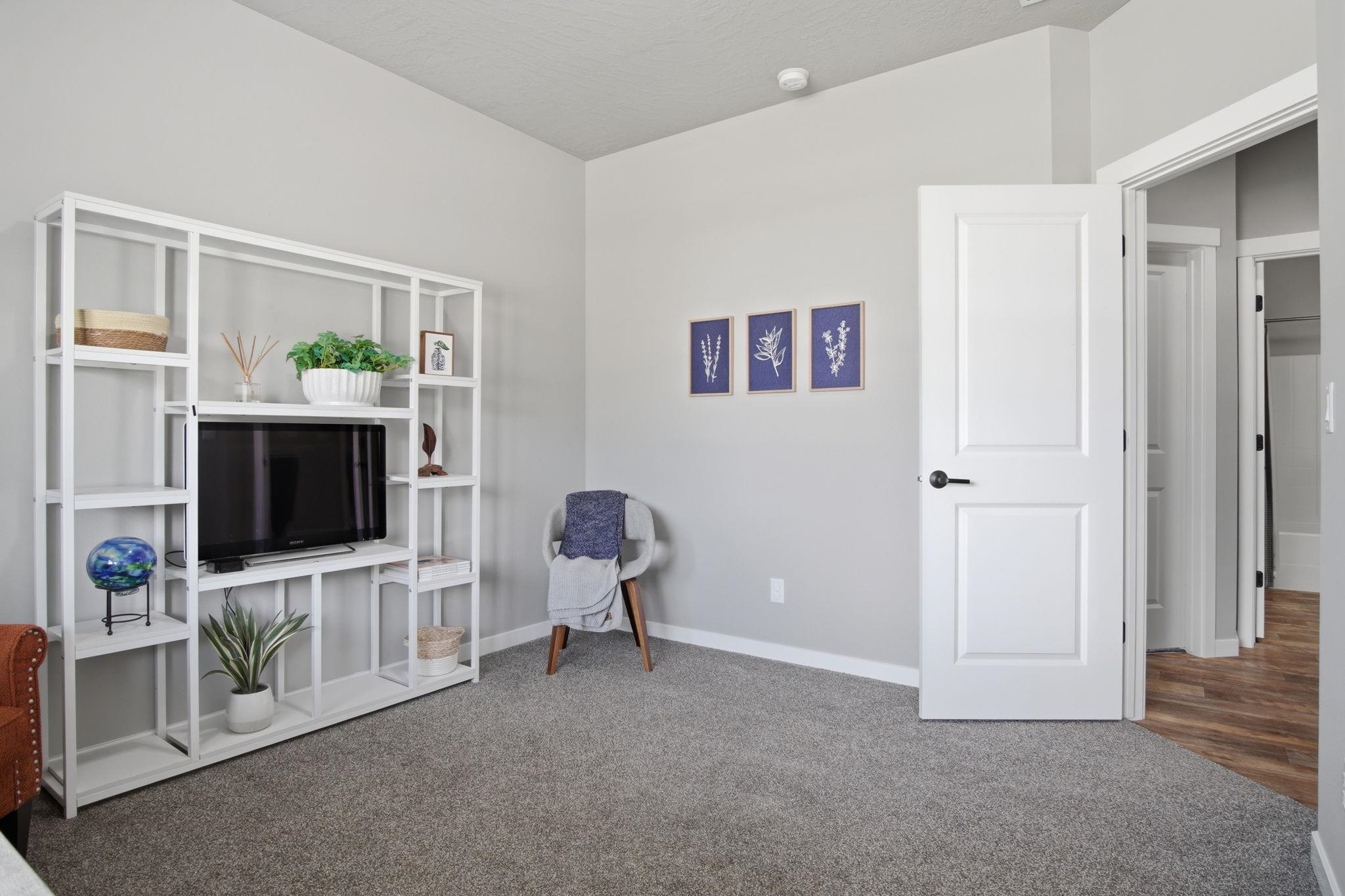 1754 N Hood River Rd - Photo 22