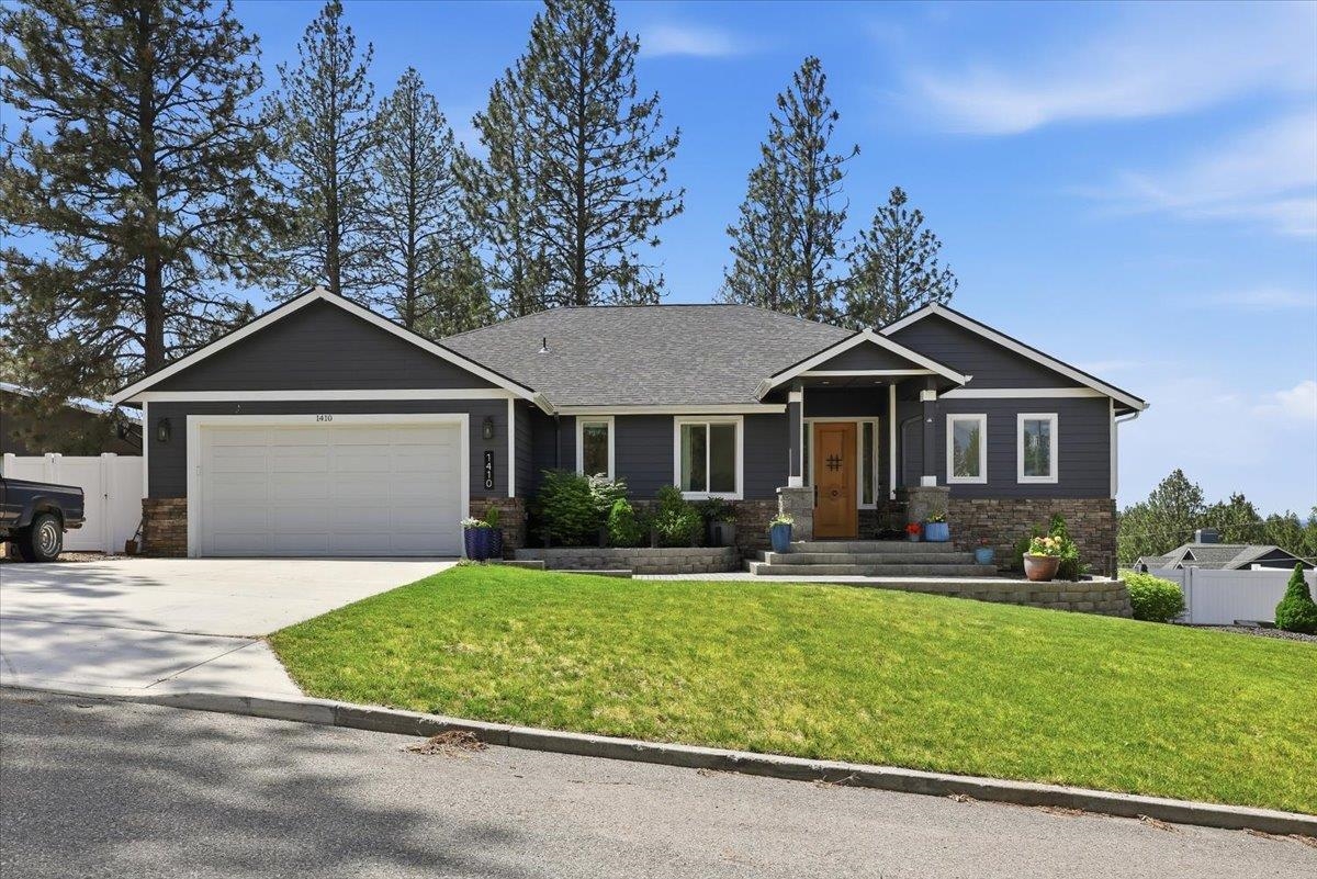 1410 S Dyer Rd - Photo 1