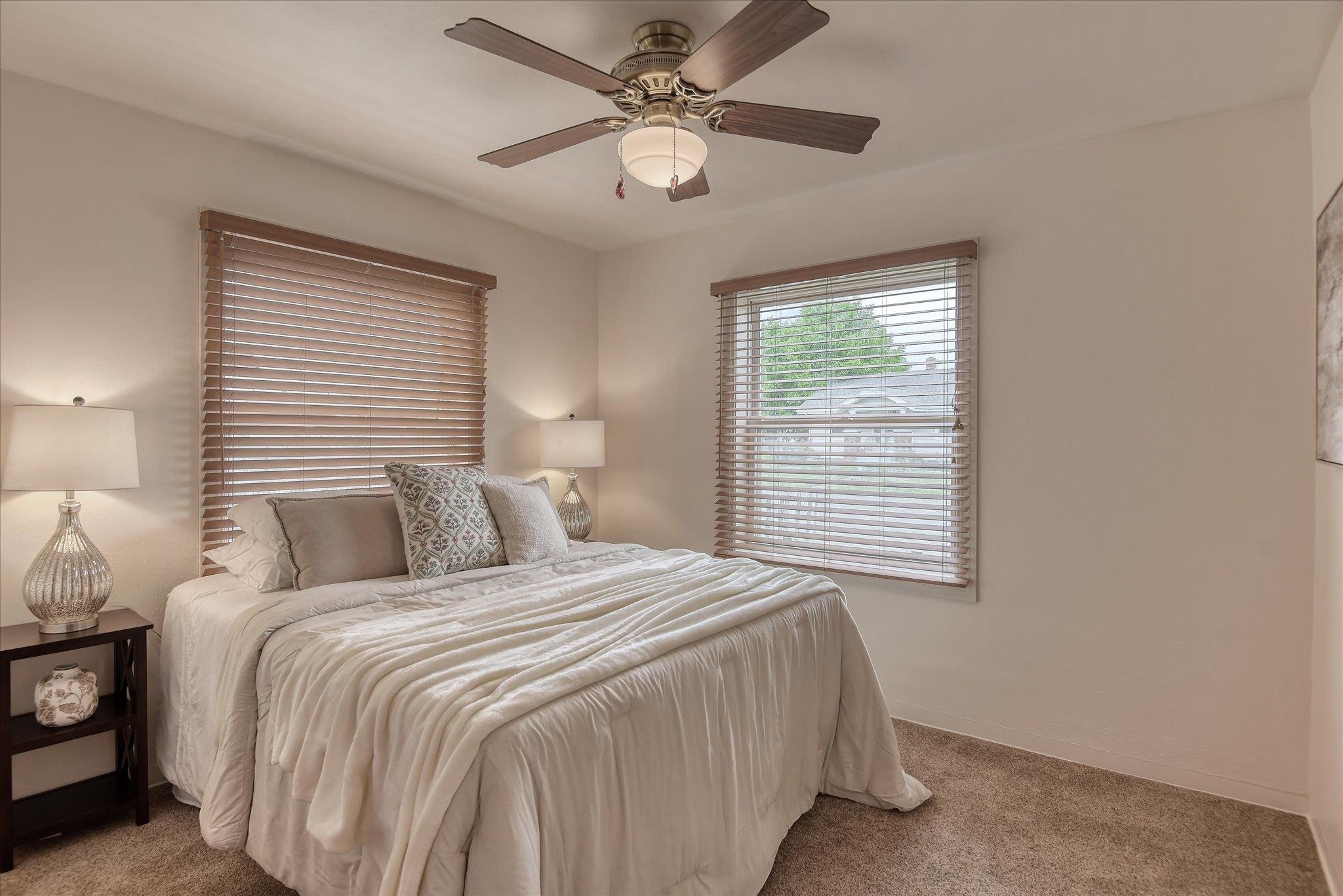 1128 E Gordon Ave - Photo 9