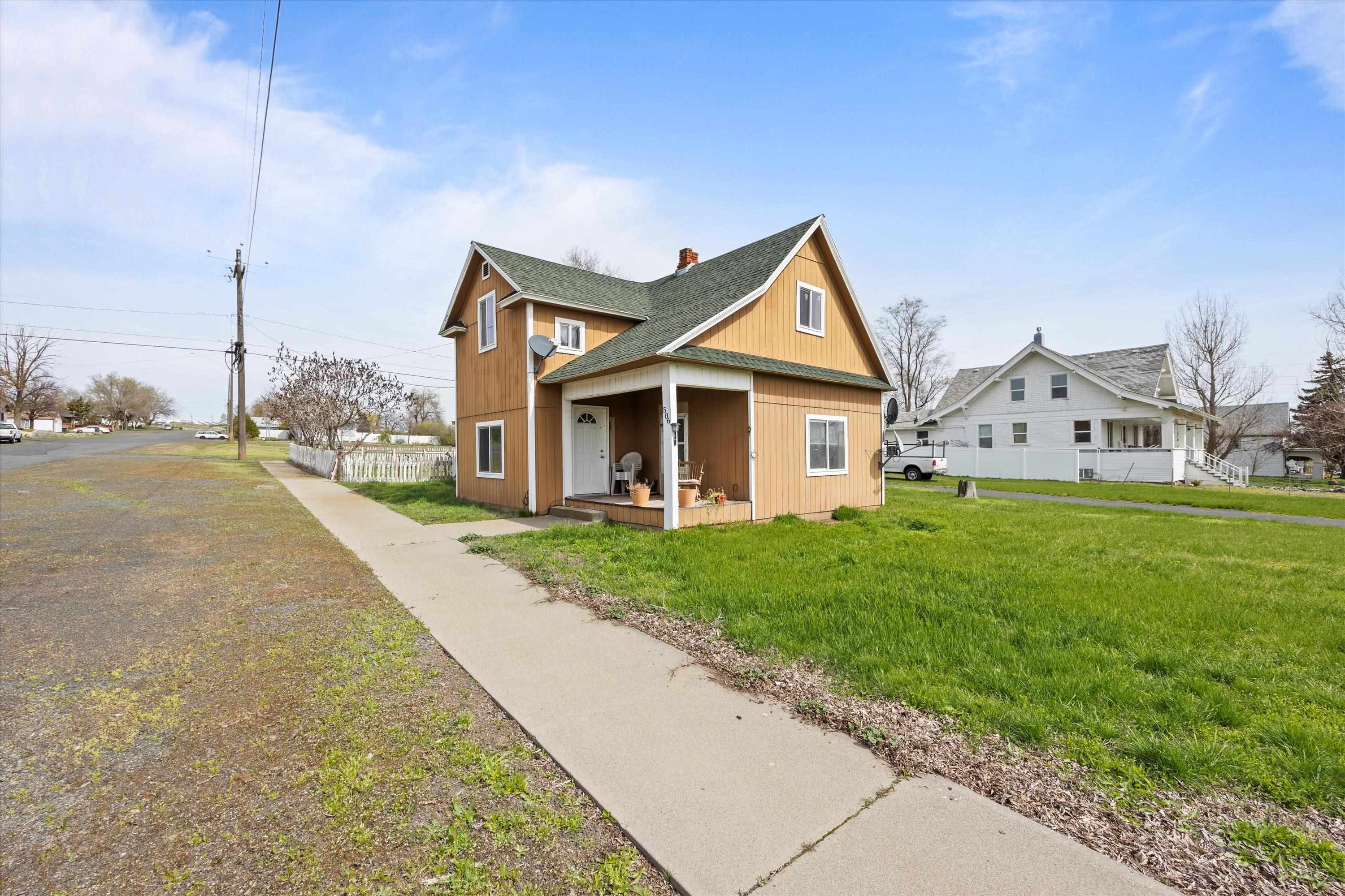 506 N I St - Photo 3