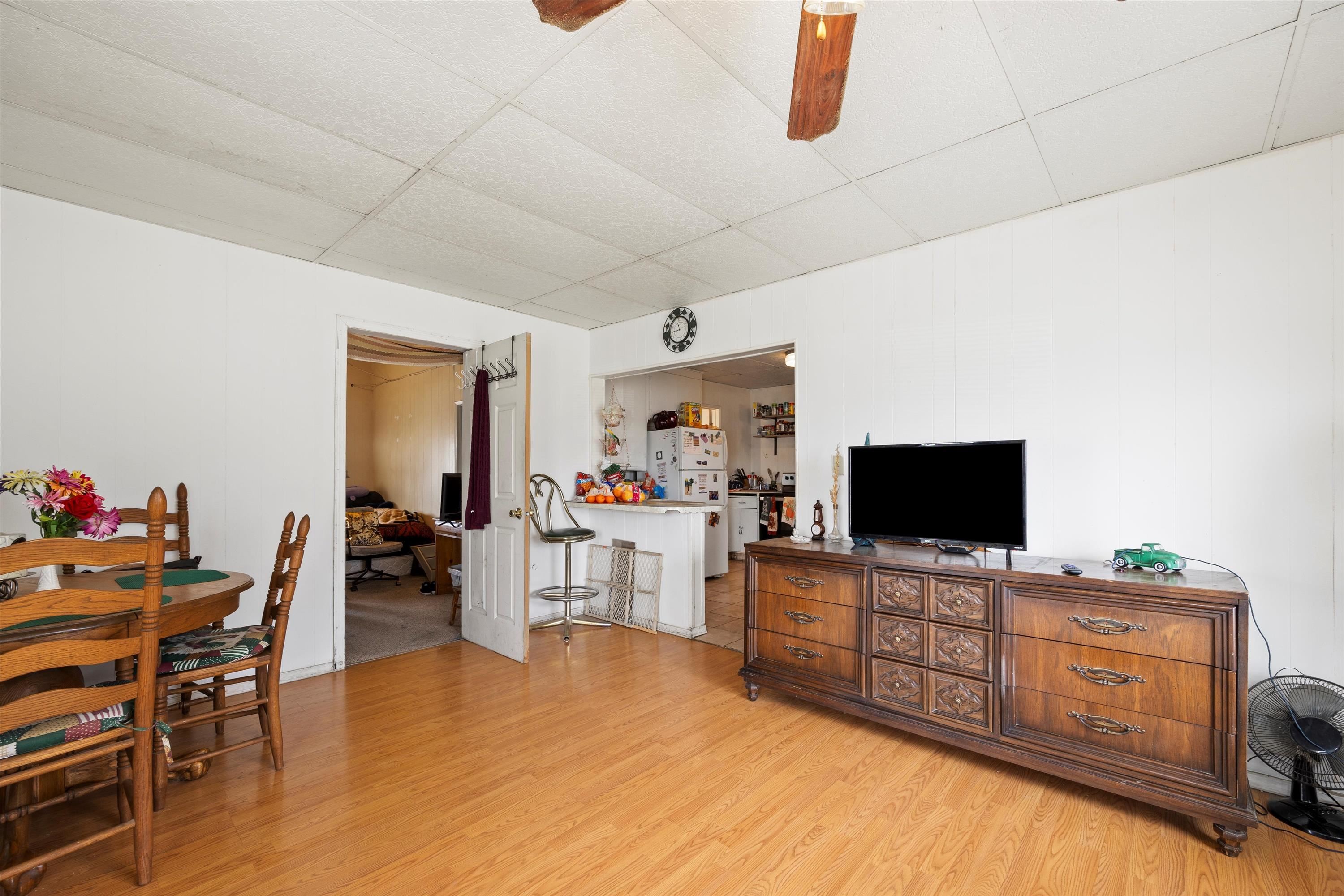 506 N I St - Photo 9