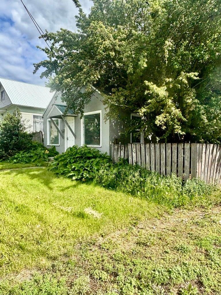 283 W 2nd Ave - Photo 4