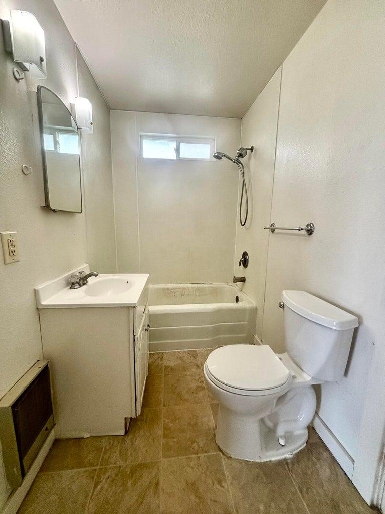 283 W 2nd Ave - Photo 15
