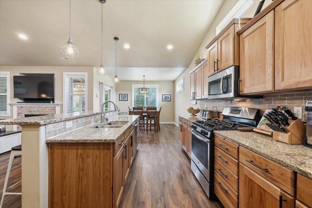 4520 E 22nd Ct - Photo 14