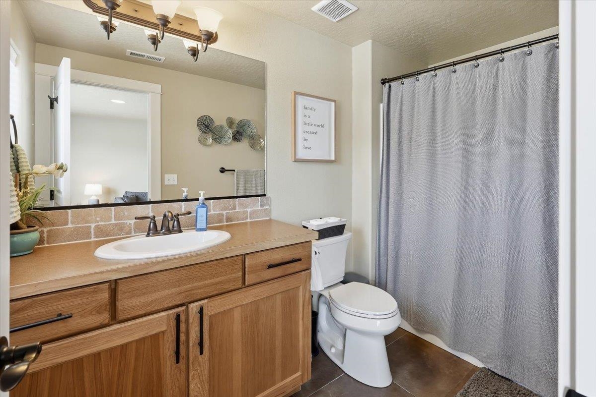 4520 E 22nd Ct - Photo 28