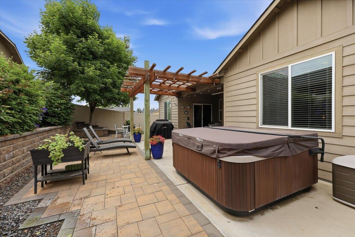 4520 E 22nd Ct - Photo 32