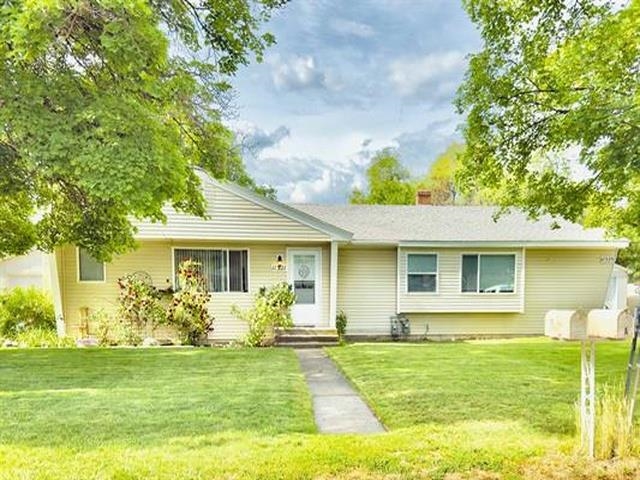 11321 E Springfield Ave - Photo 1