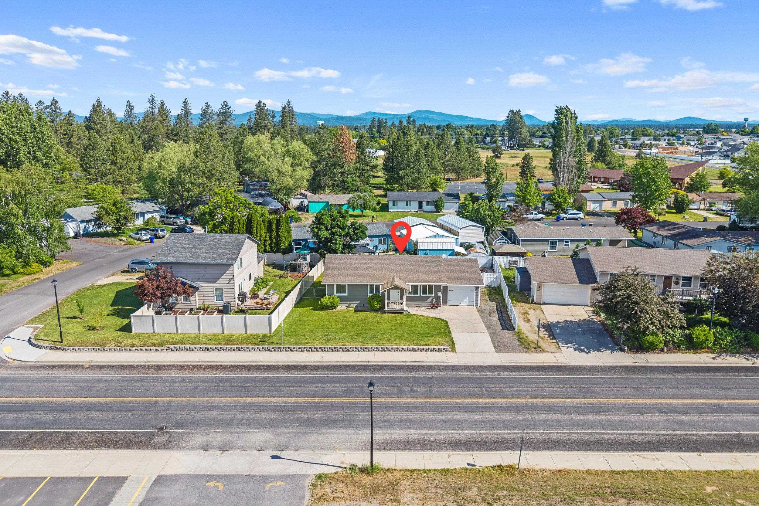 1313 E D St - Photo 3