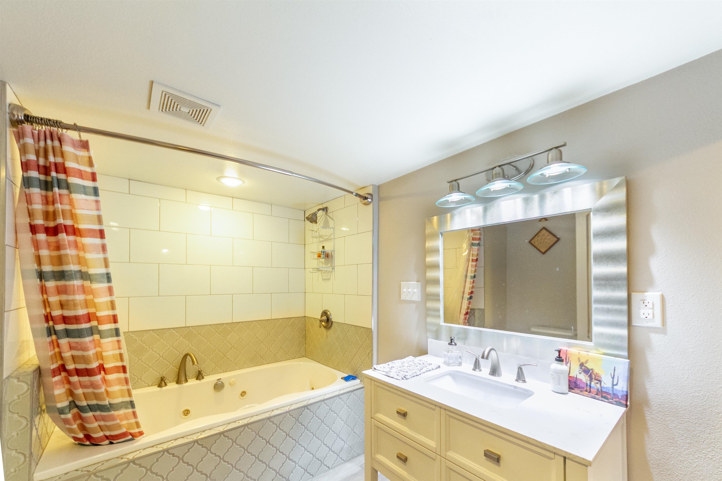 536 E Wellesley Ave - Photo 16