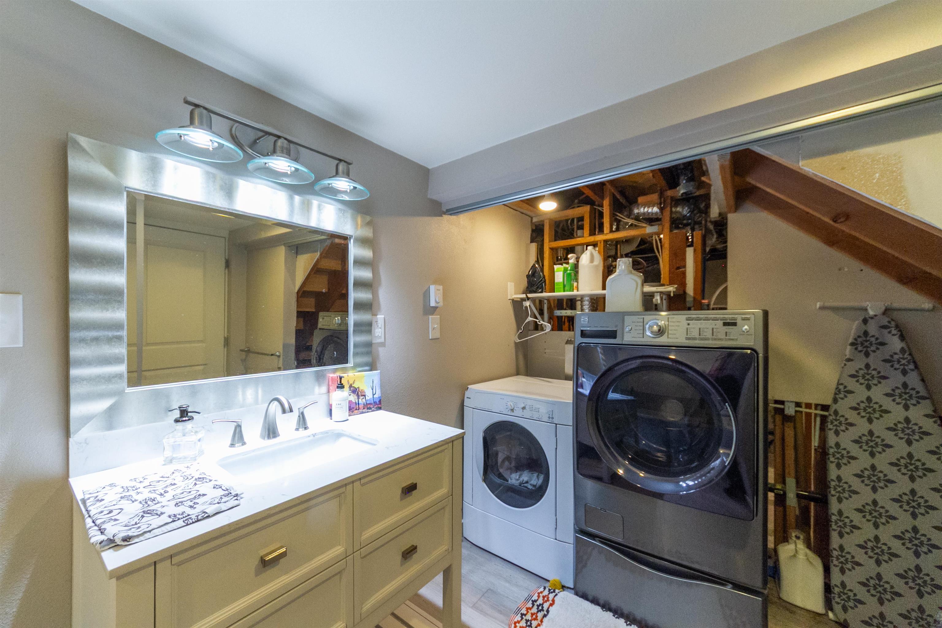 536 E Wellesley Ave - Photo 19