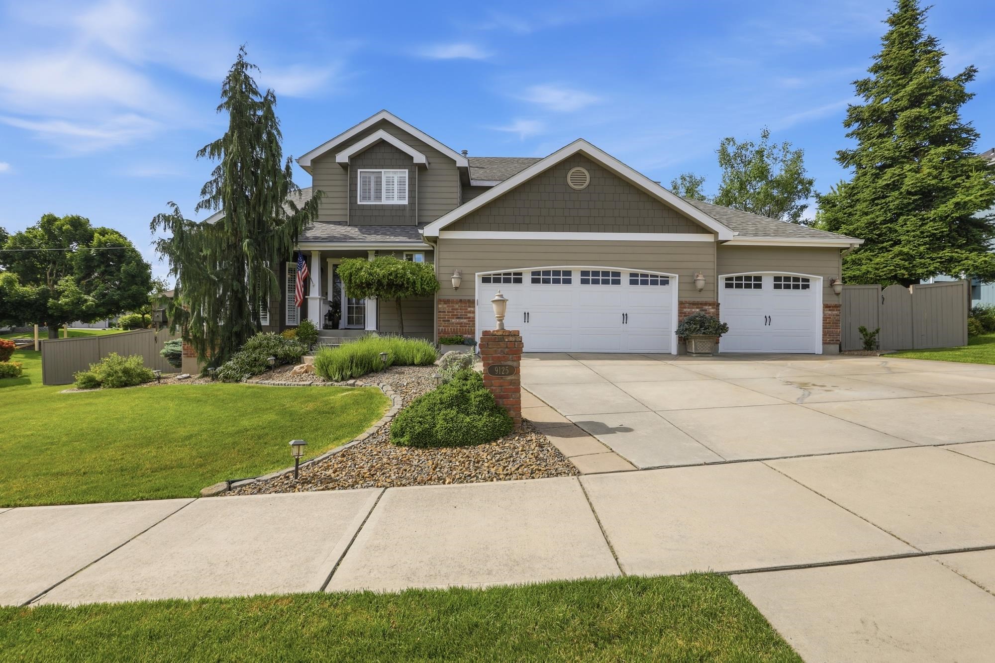 9125 N Bradbury Dr - Photo 1