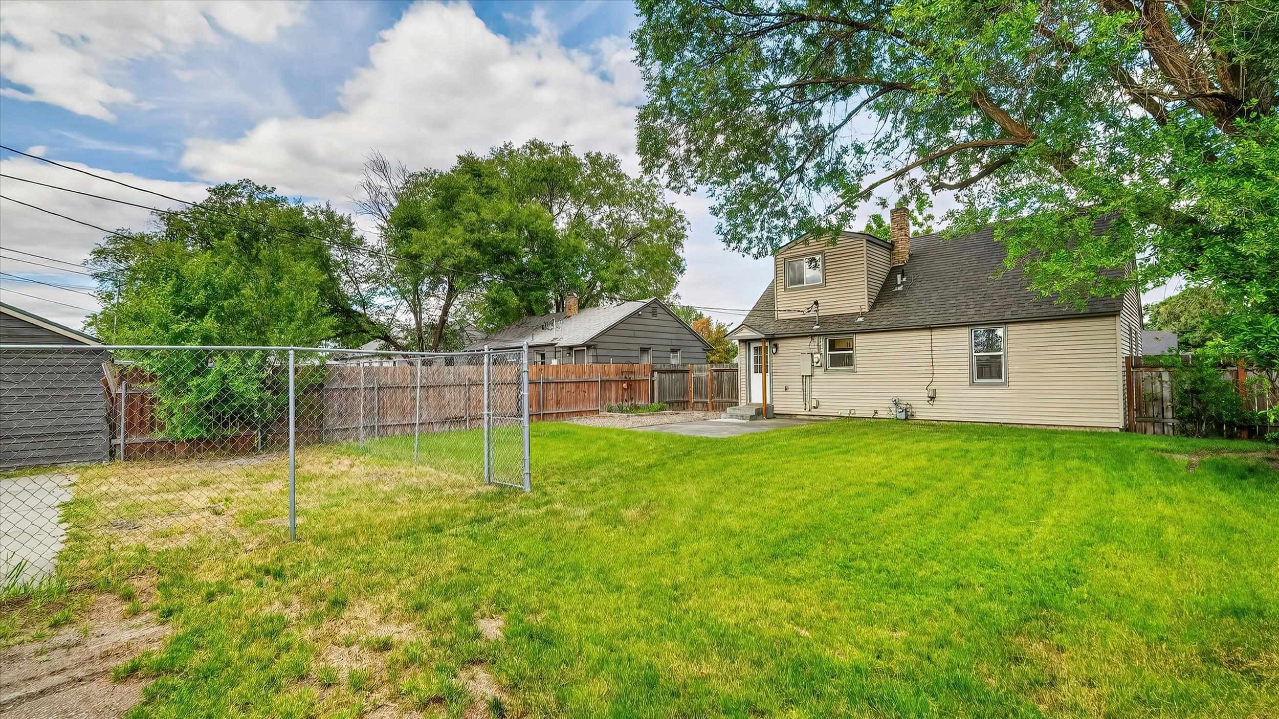 5417 N Adams St - Photo 31