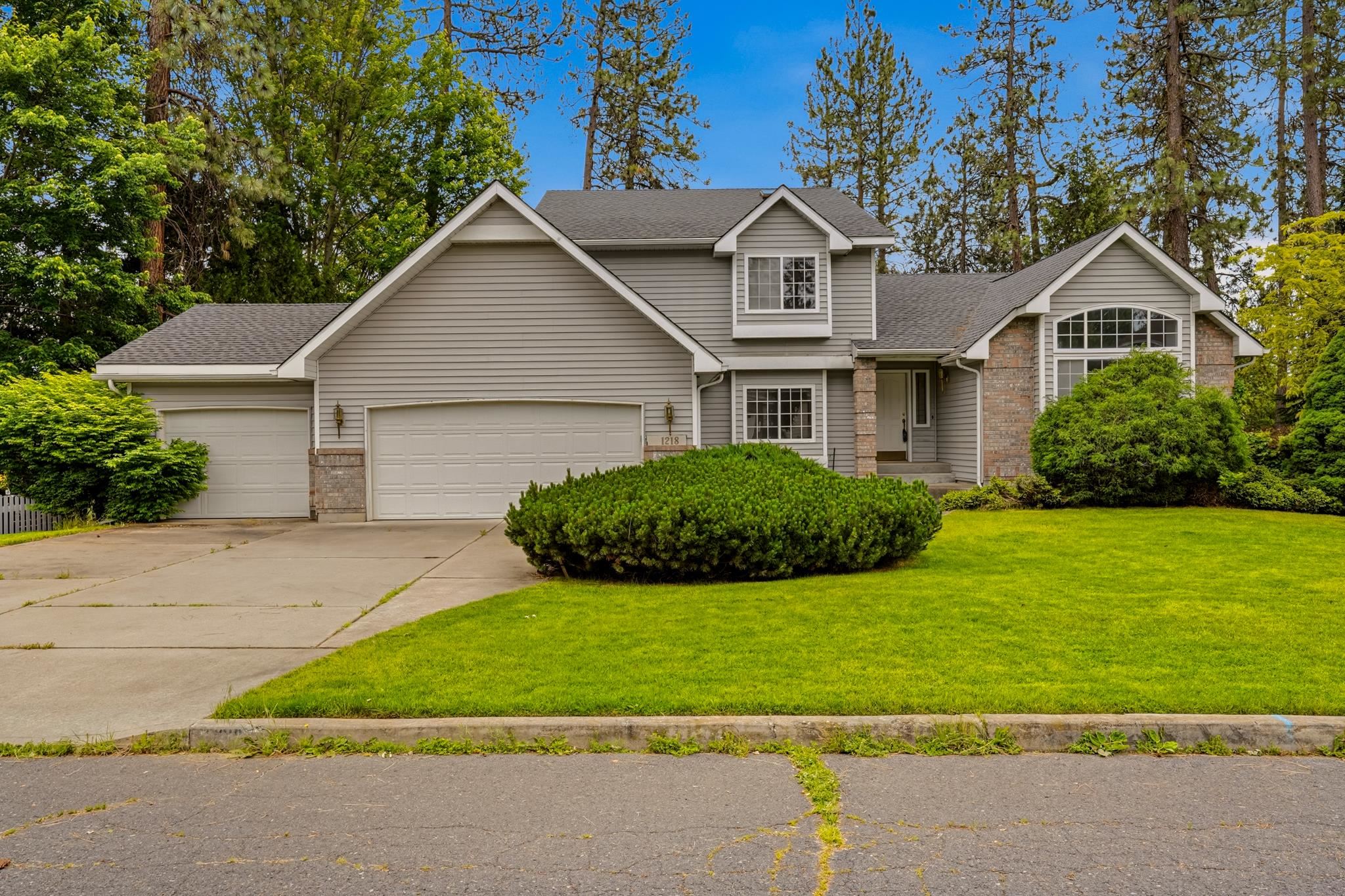 1218 E Blue Heron Ct - Photo 2