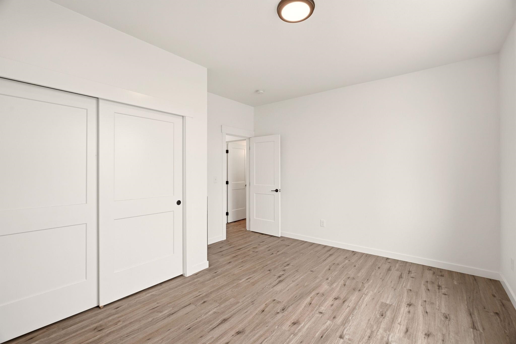 2417 Sunrise Dr - Photo 23