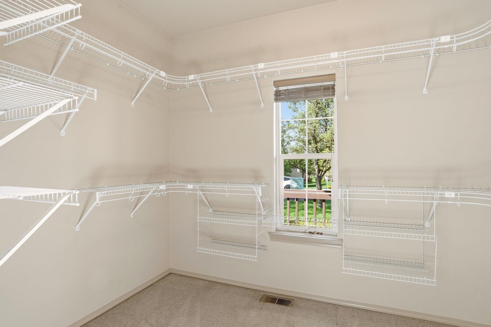 1609 E 54th Ln - Photo 25