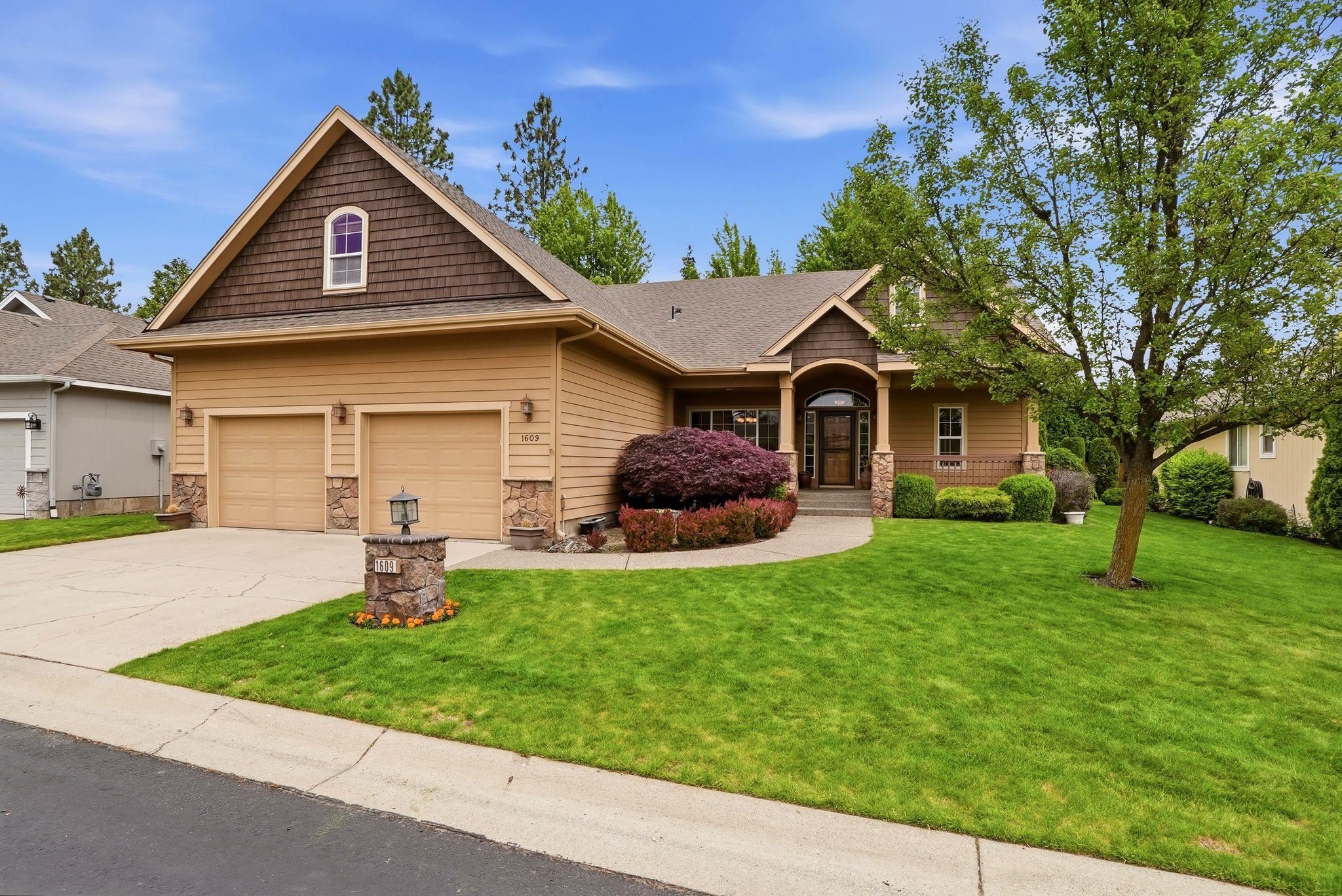 1609 E 54th Ln - Photo 43