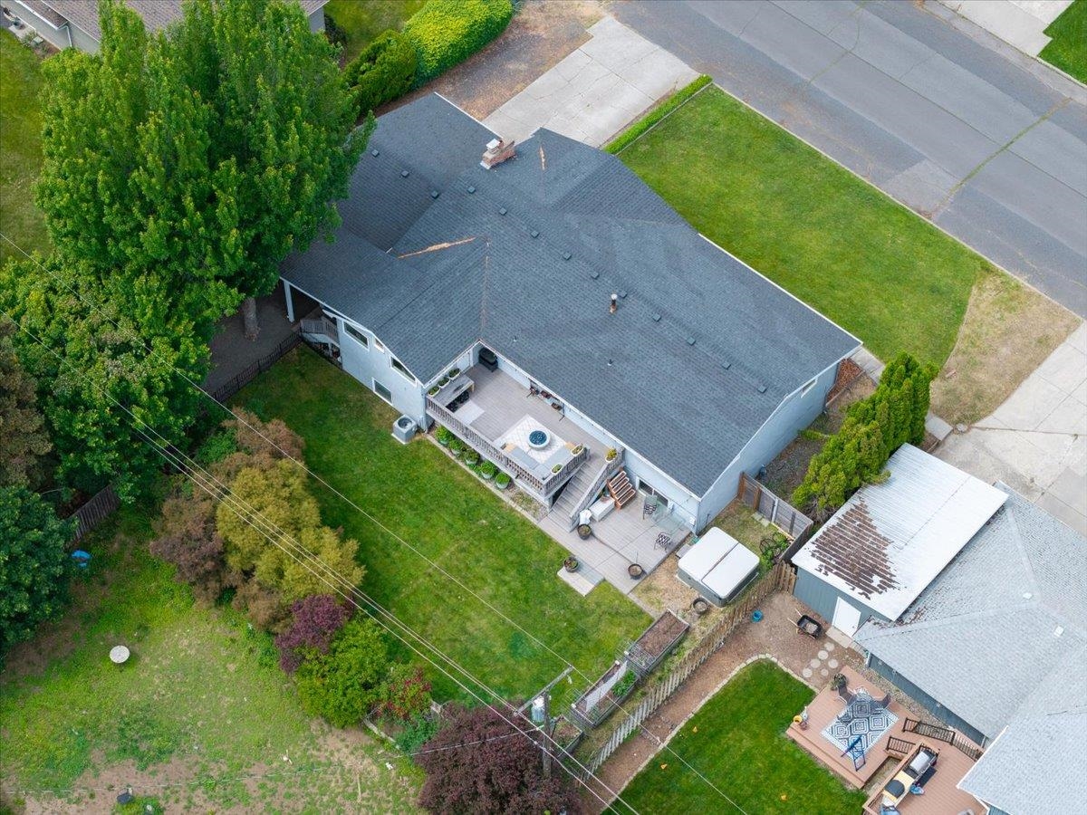 2416 E 46th Ave - Photo 42
