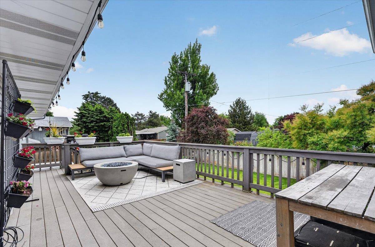 2416 E 46th Ave - Photo 32