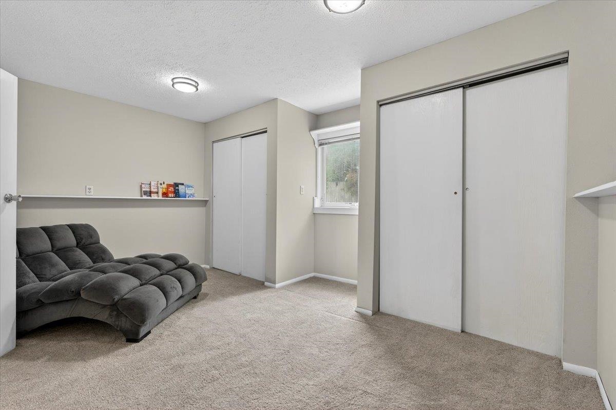 2416 E 46th Ave - Photo 27