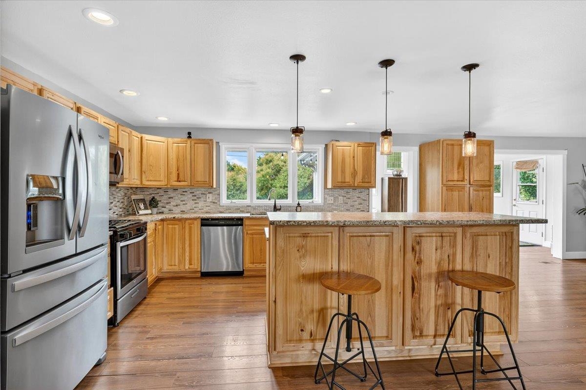 2416 E 46th Ave - Photo 9
