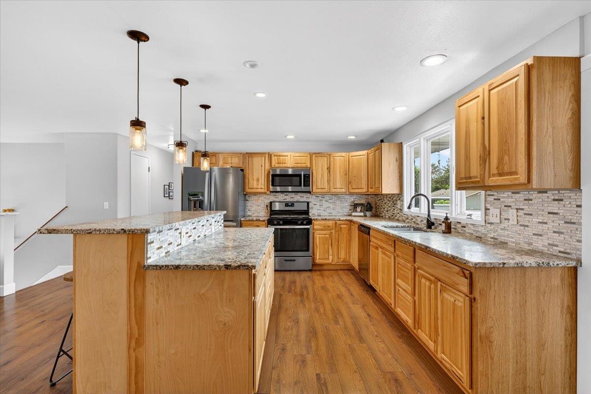 2416 E 46th Ave - Photo 11