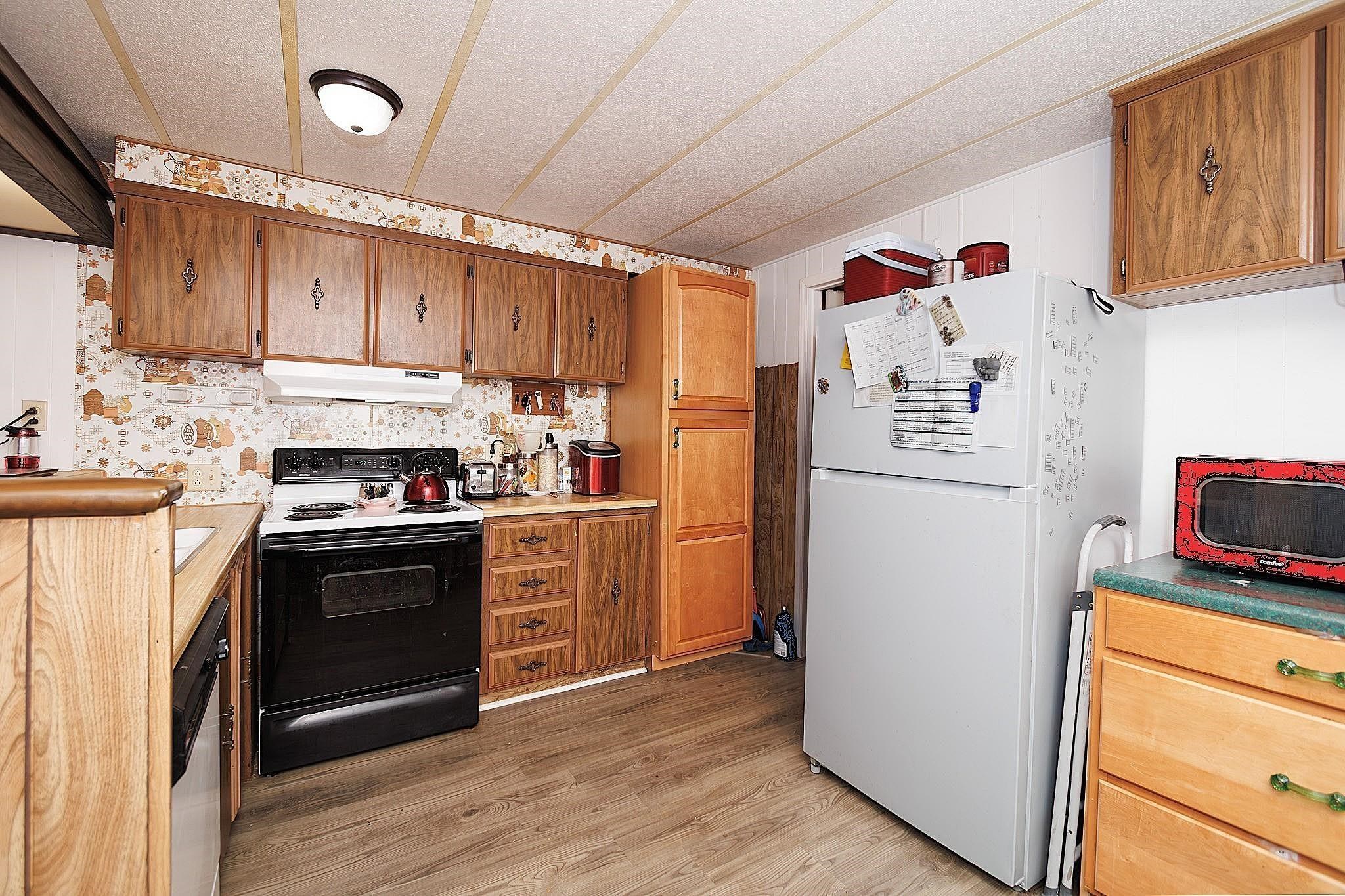 1205 E Lyons Ave Ave - Photo 5