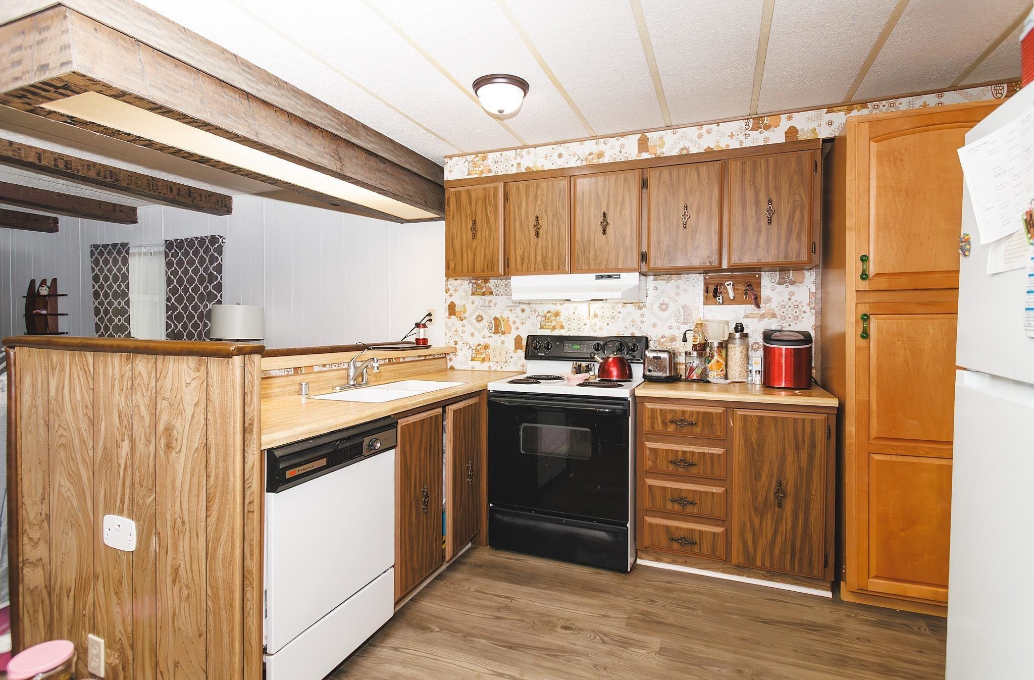 1205 E Lyons Ave Ave - Photo 4