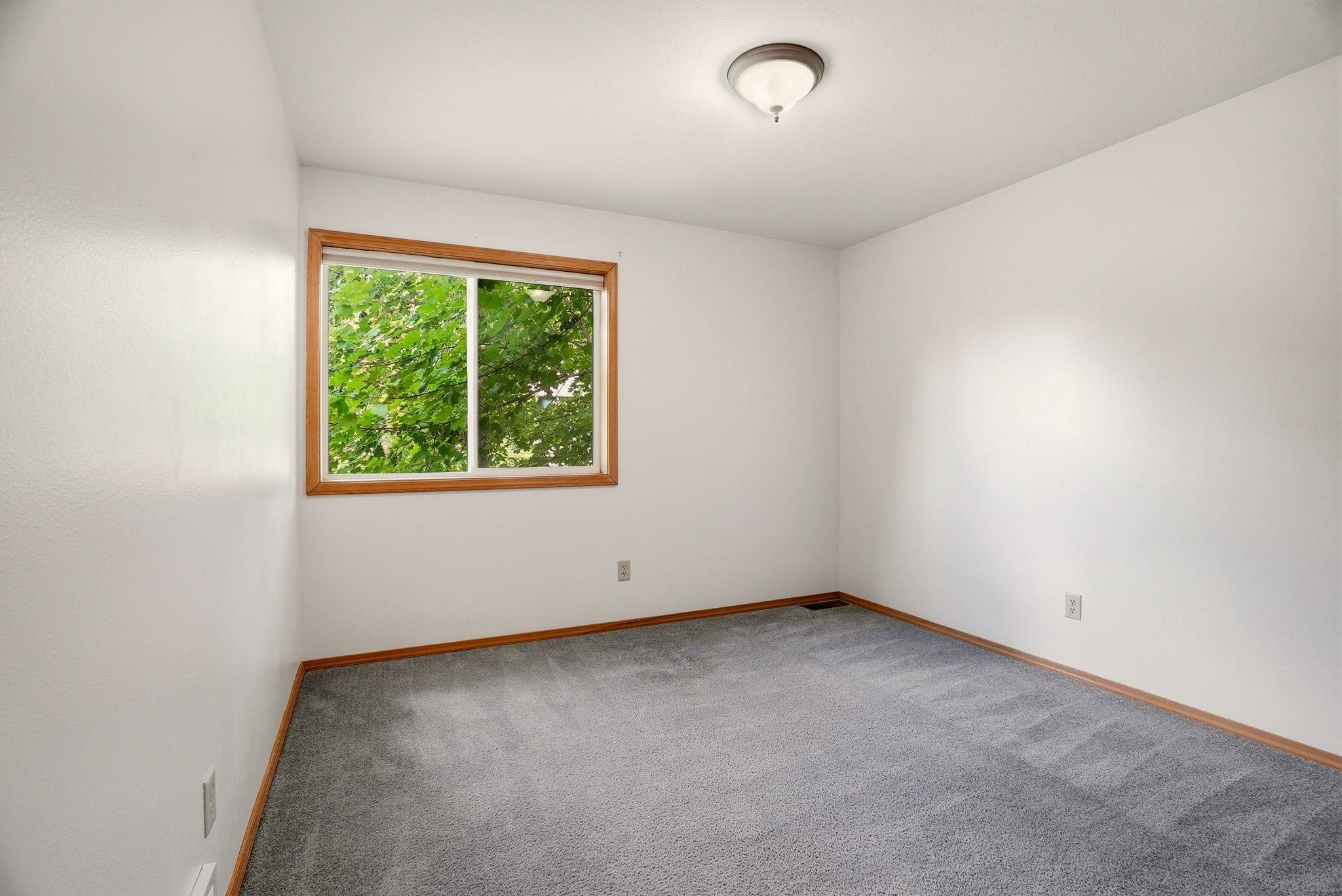 112 W 16th Ave - Photo 20