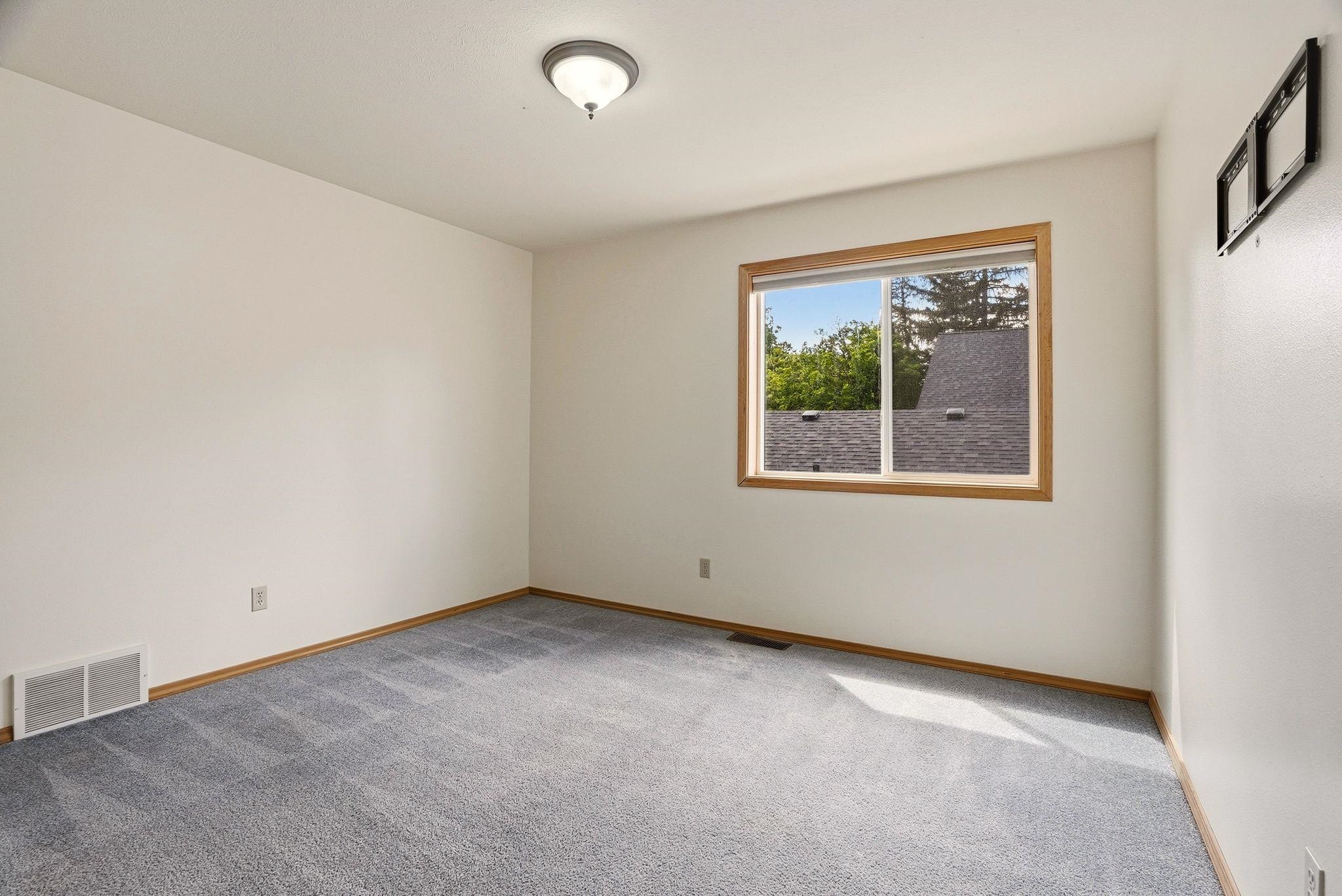 112 W 16th Ave - Photo 24