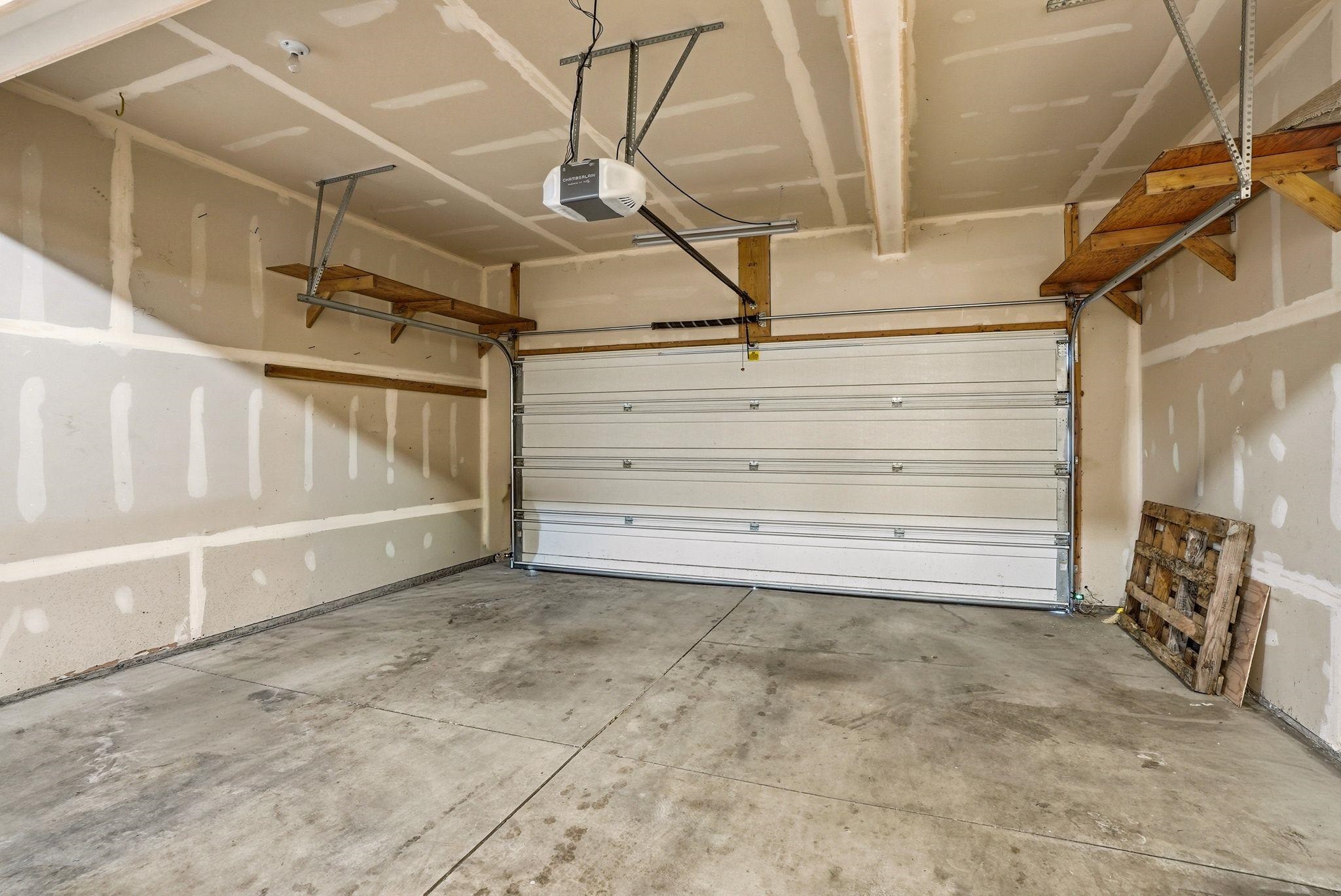 112 W 16th Ave - Photo 27