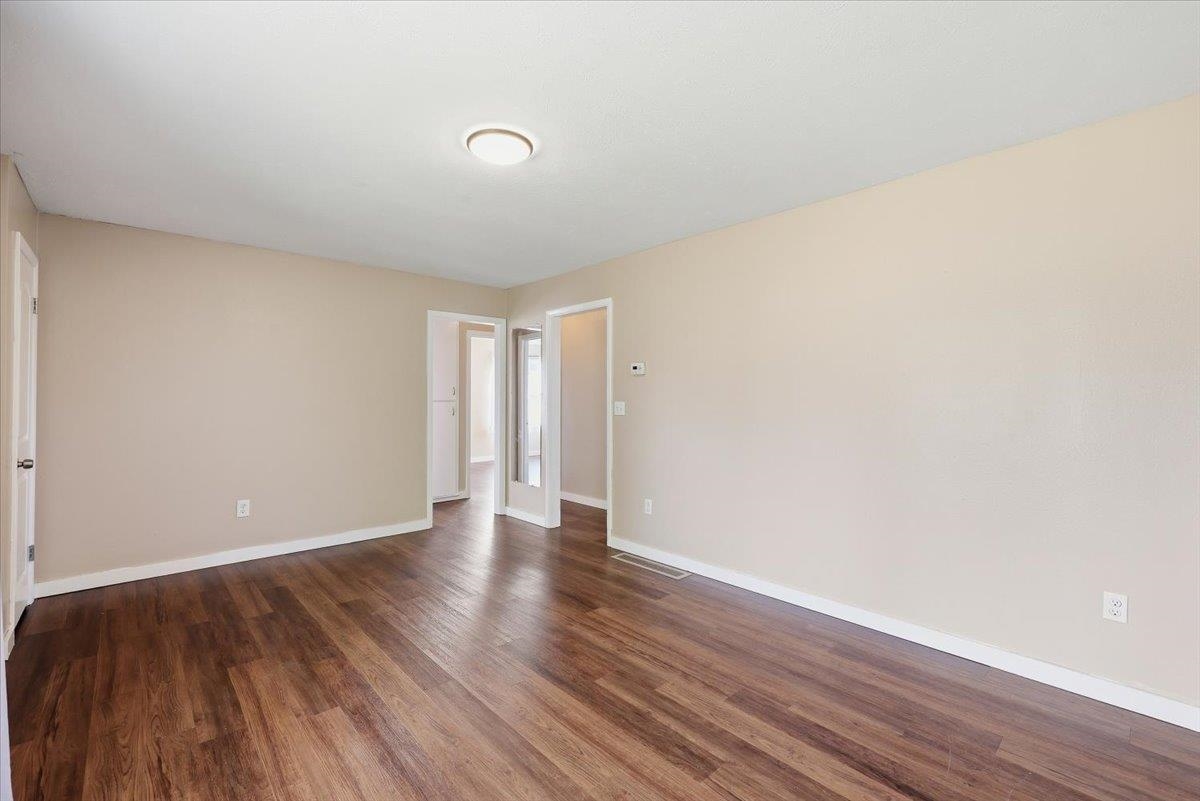 1324 E Kiernan Ave - Photo 9