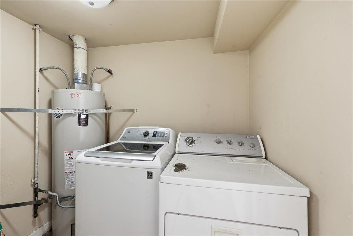 1324 E Kiernan Ave - Photo 23