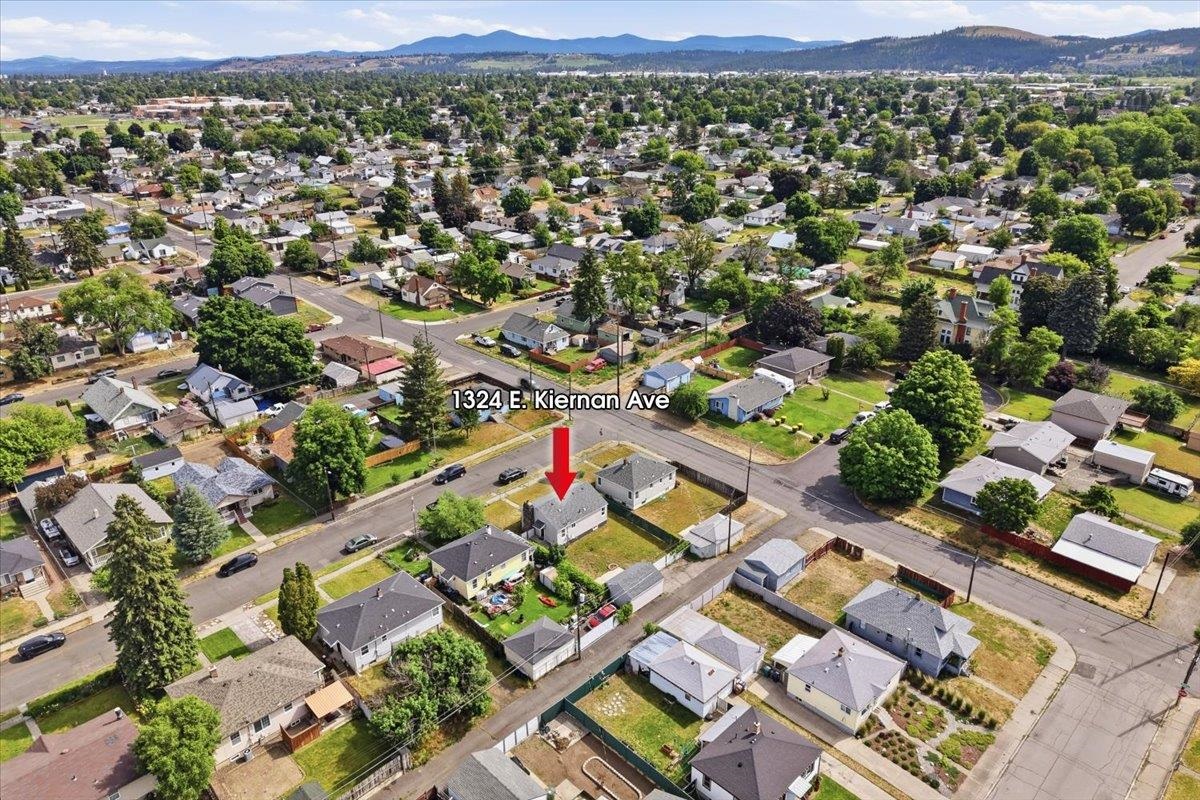1324 E Kiernan Ave - Photo 38