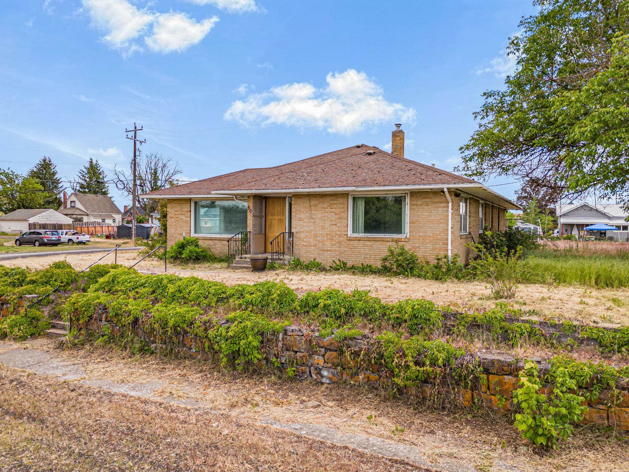 503 W 3rd St - Photo 33