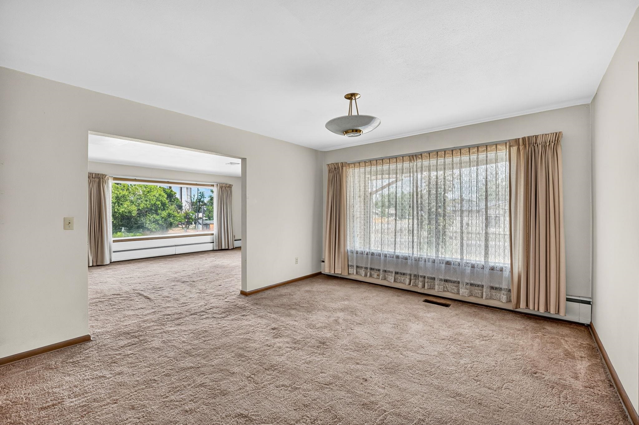 503 W 3rd St - Photo 10