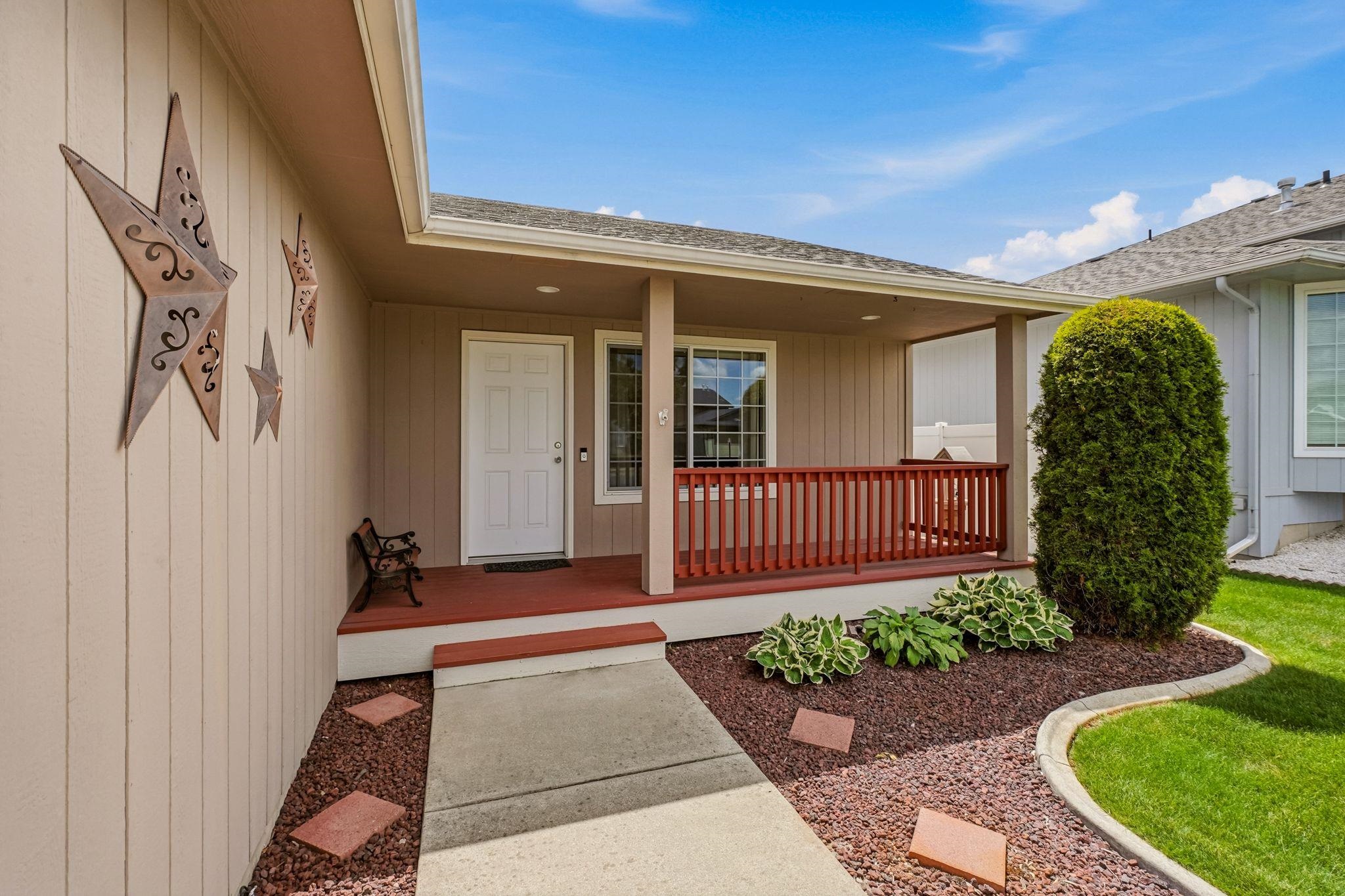 1512 E Houghton Ct - Photo 4