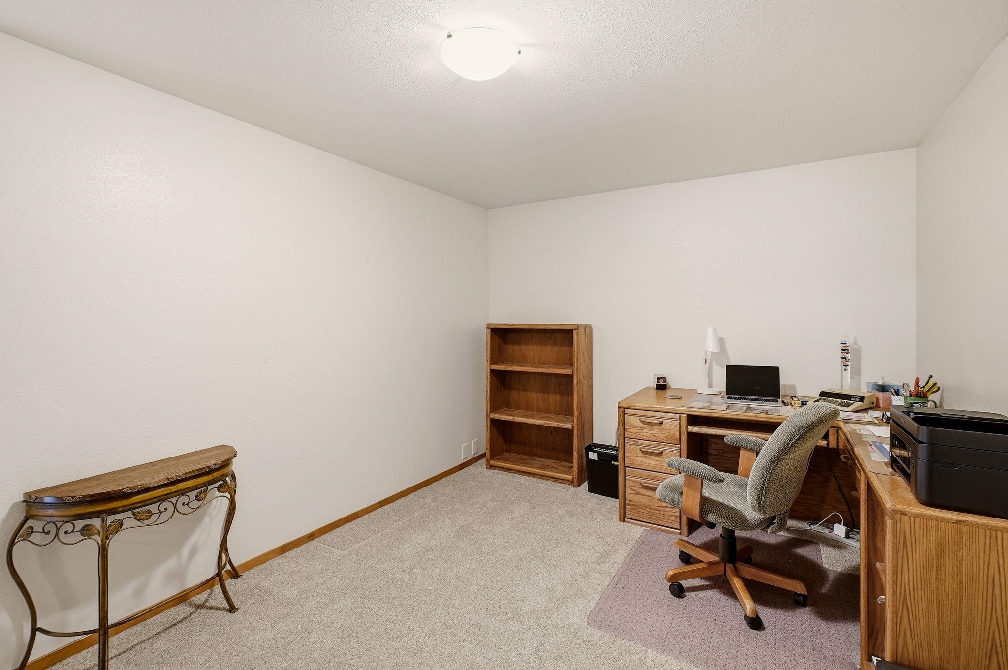 1512 E Houghton Ct - Photo 21