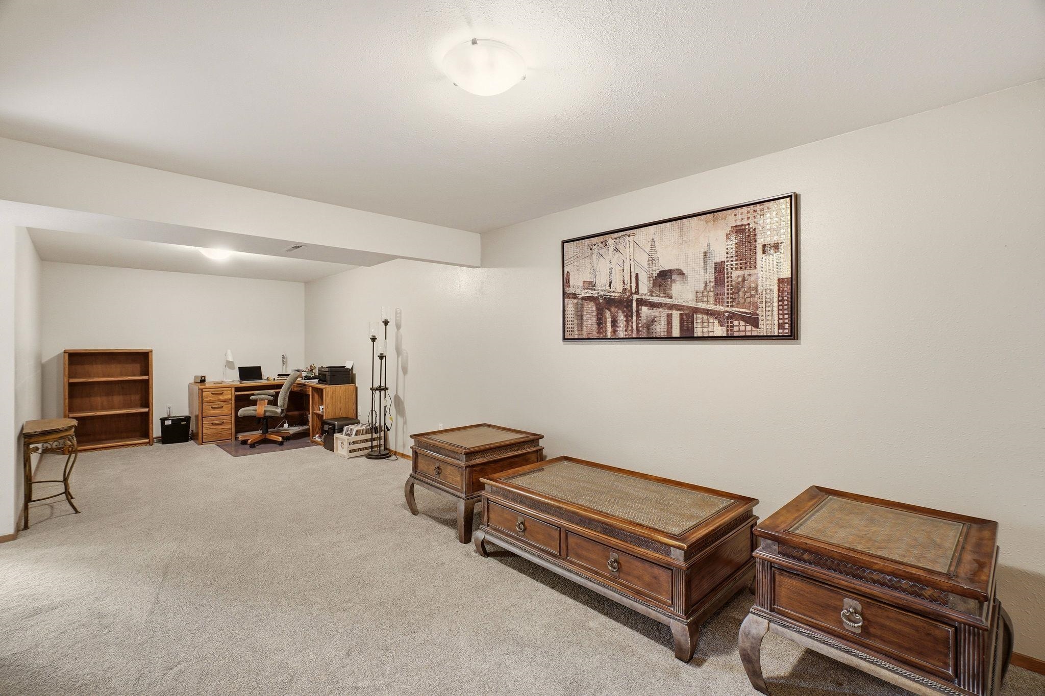 1512 E Houghton Ct - Photo 20