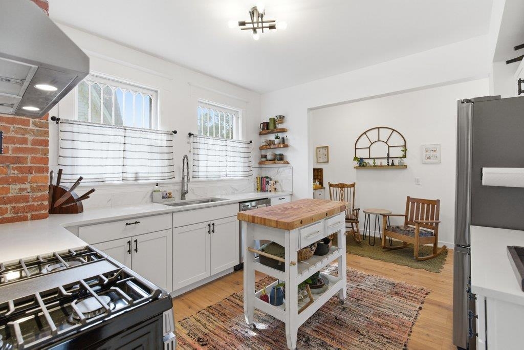 1908 W Montgomery Ave - Photo 13