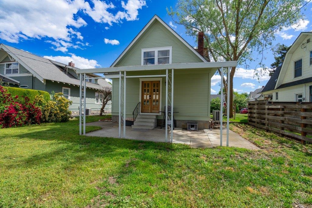 1908 W Montgomery Ave - Photo 30