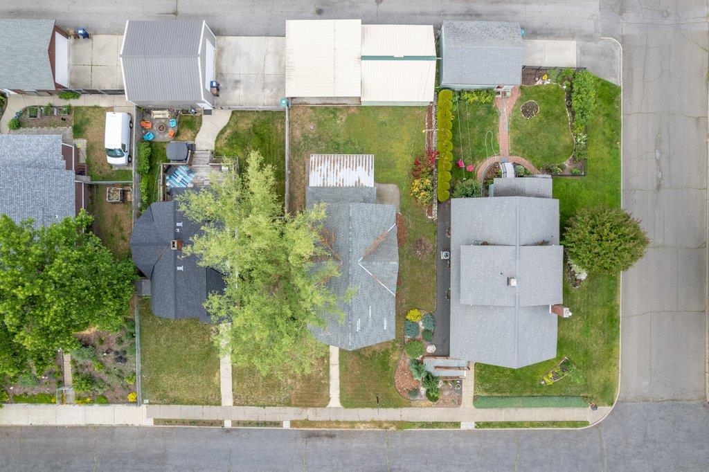 1908 W Montgomery Ave - Photo 32