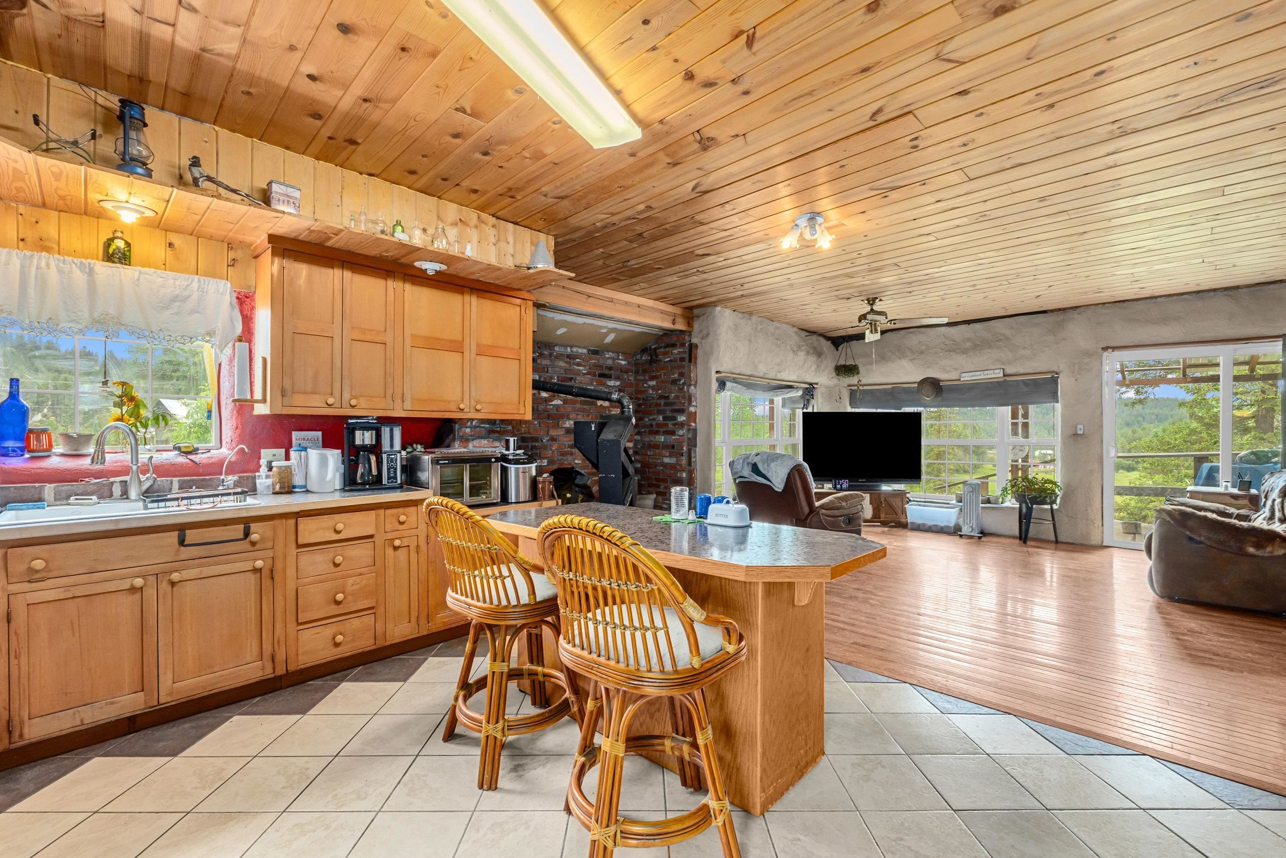 637 E 20 Hwy - Photo 11