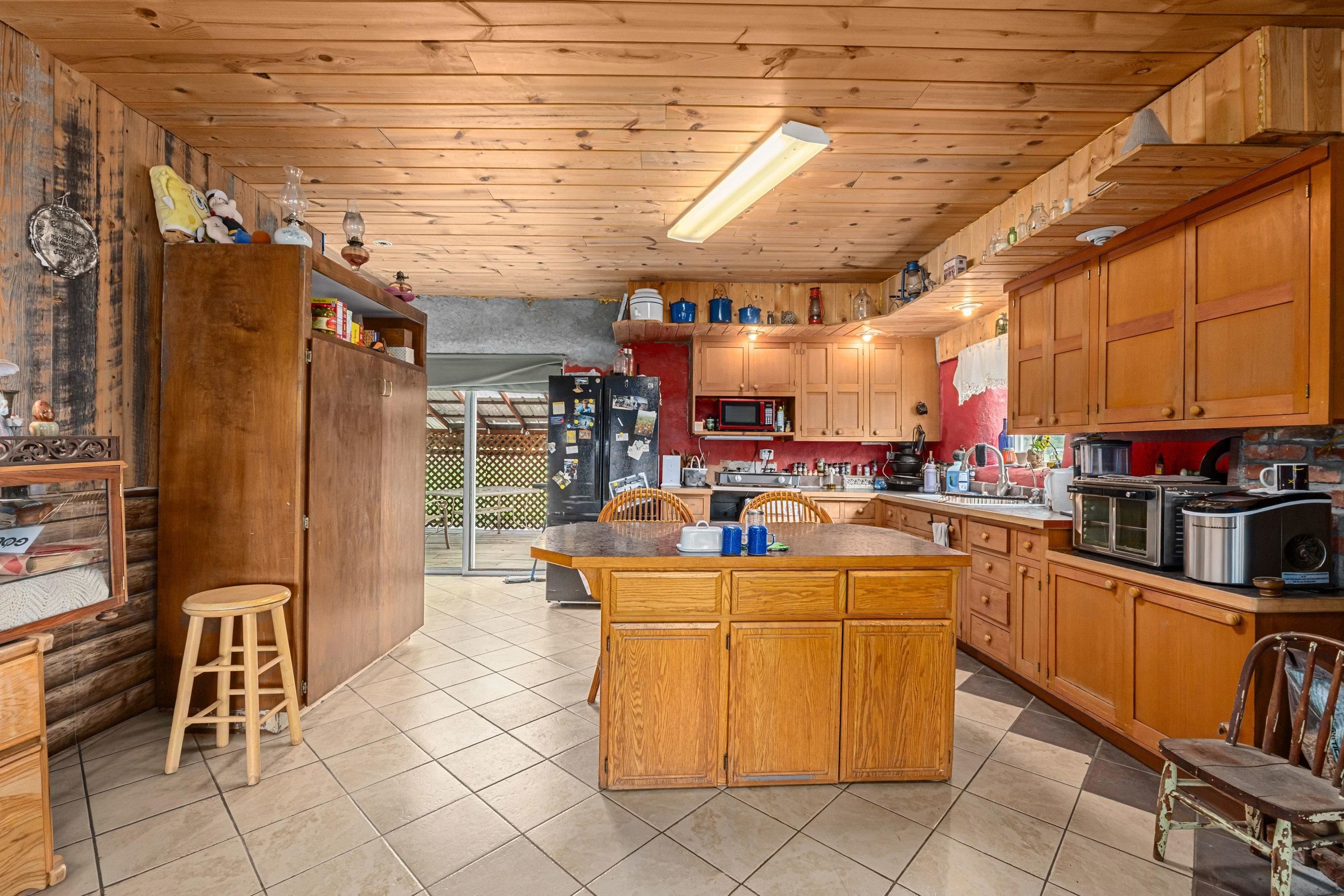 637 E 20 Hwy - Photo 12