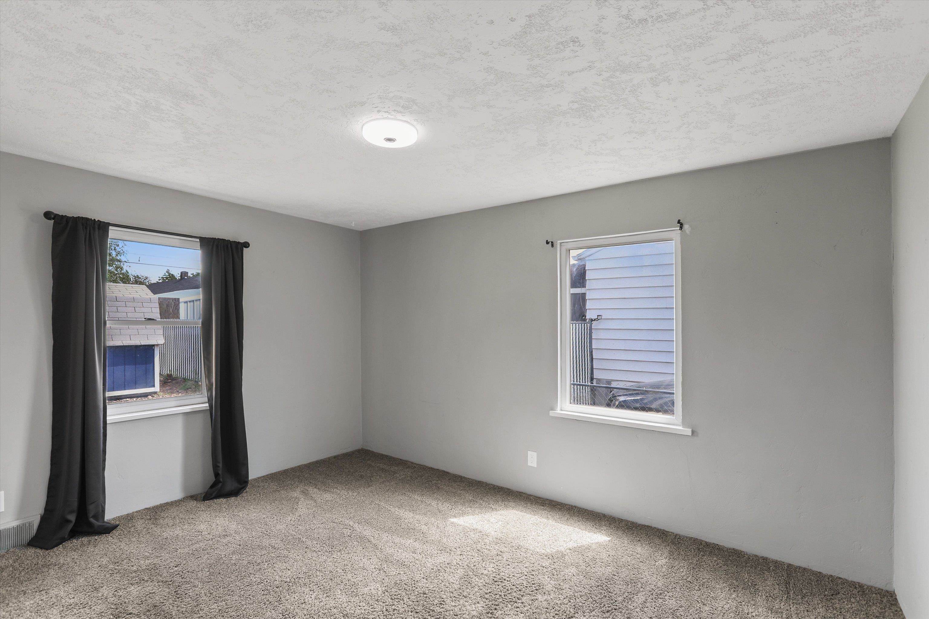 1618 N Smith St - Photo 16