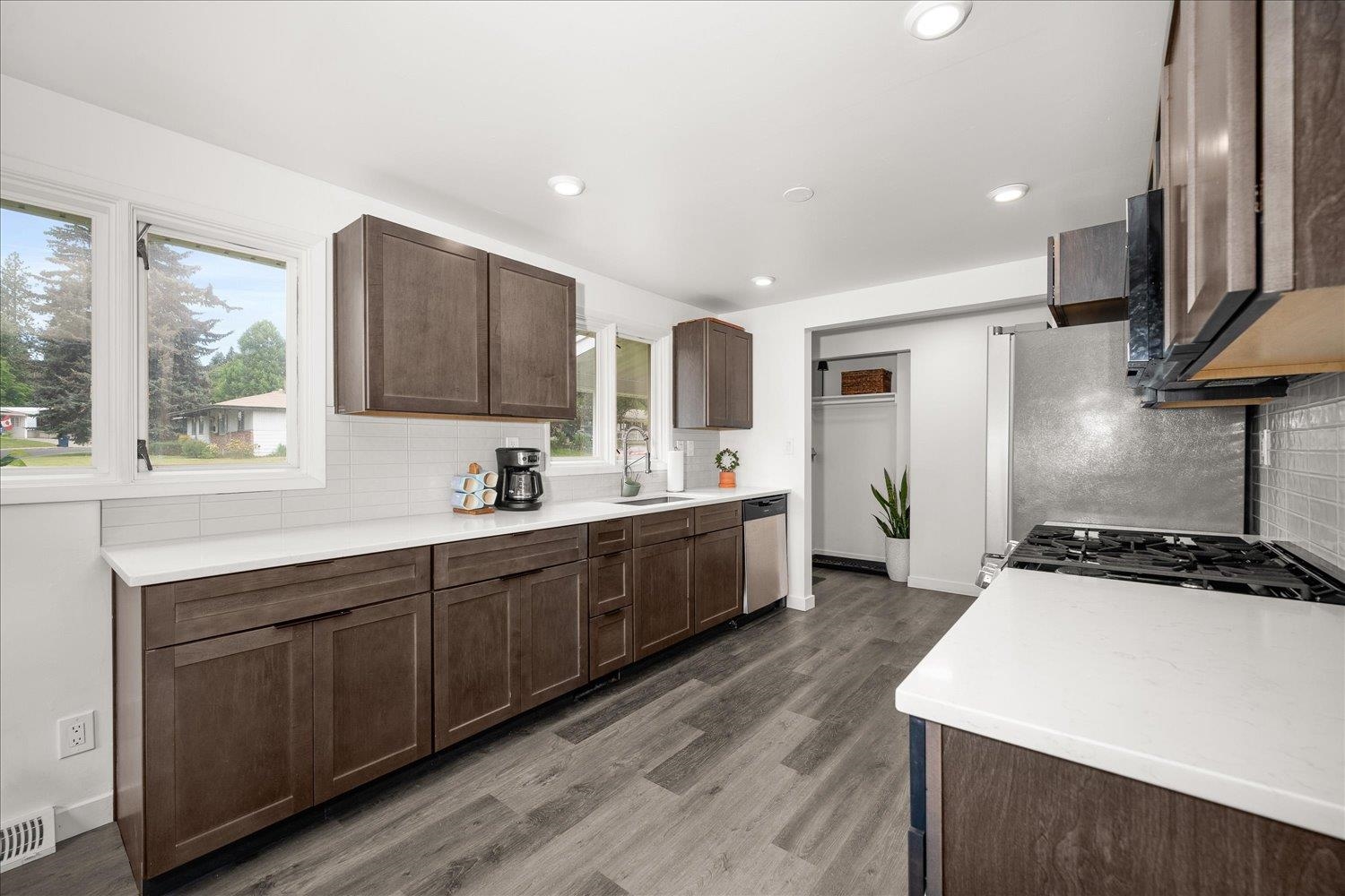 2507 W Holyoke Ave - Photo 17